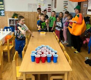 HALOWEENSKÉ TVOŘENÍ A ŘÁDĚNÍ